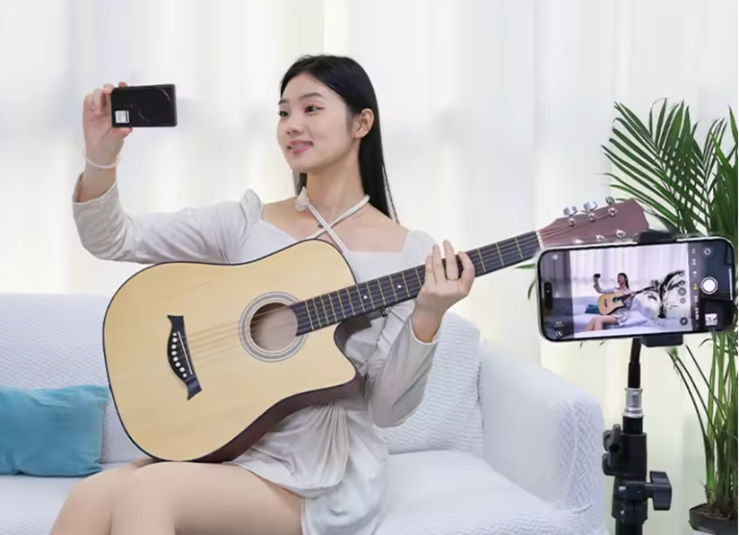 Trådlös magnetisk monitorskärm för vloggar – Selfieskärm för smartphone, inspelning & livestreaming | Justerbar & bärbar, vit, svart